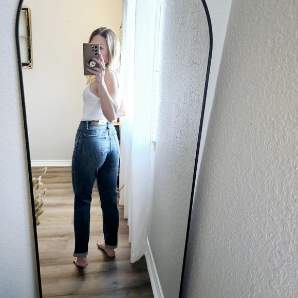 Judy Blue High Rise Patched Knee Slim Straight Cuffed Boyfriend Fit Jeans 24 - Picture 12 of 17